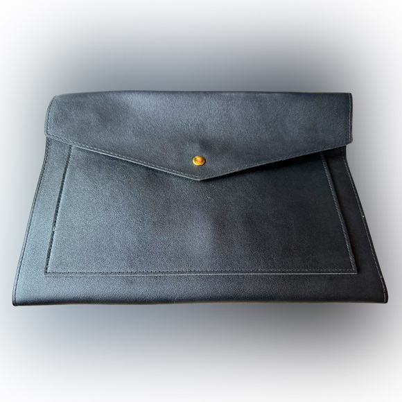 Glass Ladder & Co. Accessories - NEW Glass Ladder & Co Megan Black Vegan Leather Portfolio Organizer | Dustcover